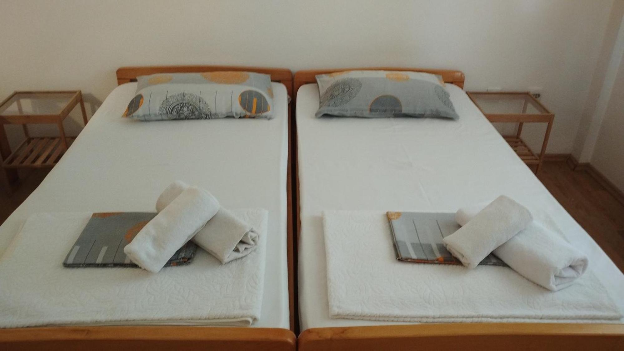 Filip Apartments אוהריד מראה חיצוני תמונה