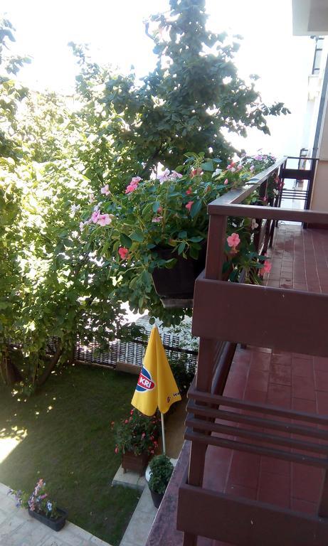 Filip Apartments אוהריד מראה חיצוני תמונה